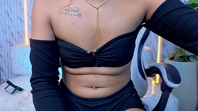 Chat XXX en directo de Canela_savage_tx