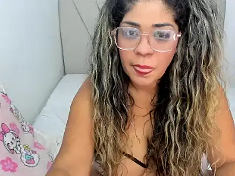 Mavlatin22 Chat XXX in diretta