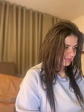 دردشة Zandrina الجنسية المباشرة