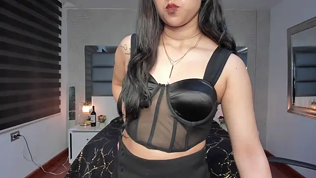 Evangelyn_clk's Live XXX Chat