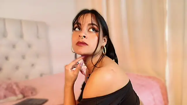 _Victoria_foxx_'s Live XXX Chat
