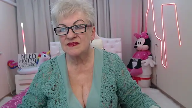 KayleSmoll's Live XXX Chat