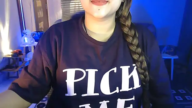 Mitikaa 라이브 XXX 채팅