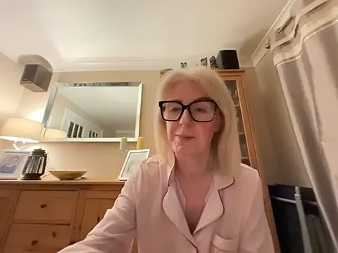 Laylaskyexx's Live XXX Chat