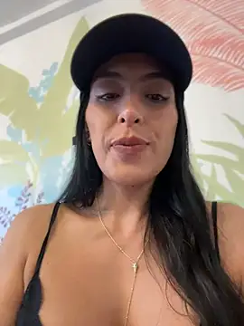 CorinVeil Chat XXX in diretta