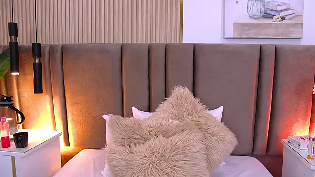 SaraLugo Chat XXX in diretta