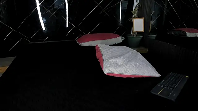 Gael_Hills Live XXX Chat