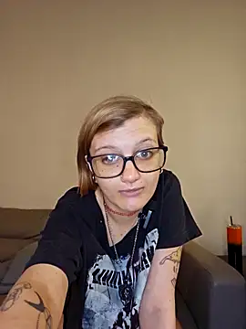 XXX chat uživo modela CarinaAmbrosia
