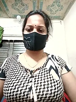 Payel_50 Show in webcam