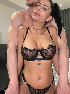 NicoleSmyth Adlı Modelin Canlı XXX Sohbeti