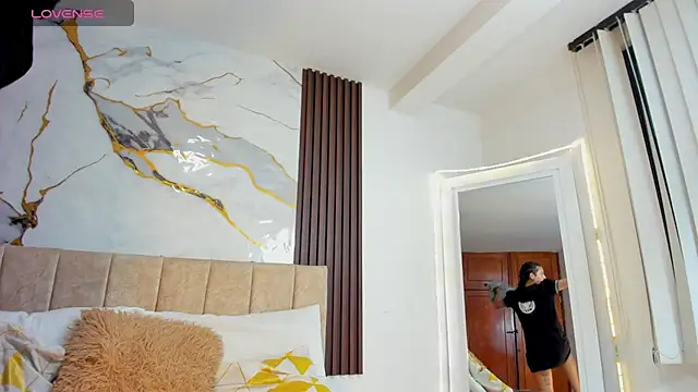 scarlet_fox75 现场XXX聊天