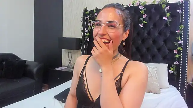 MeganNightt Webcamshow