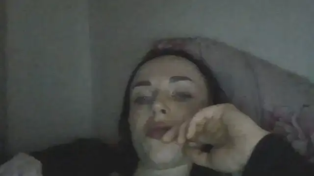 Chat +18 de Trinsy_Love ao vivo