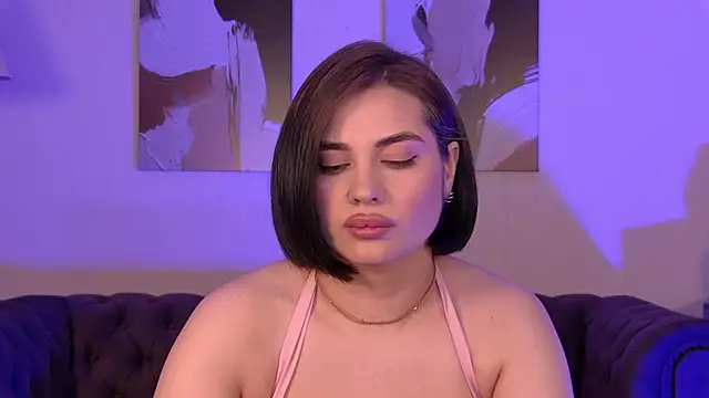 AdrianaToress – Naživo XXX chat