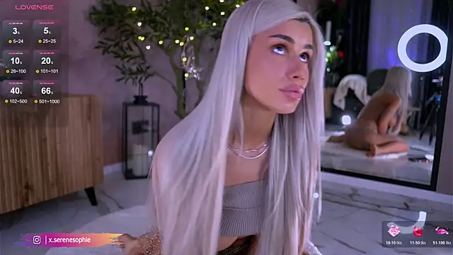 Serene_Sophiex – live chatrum