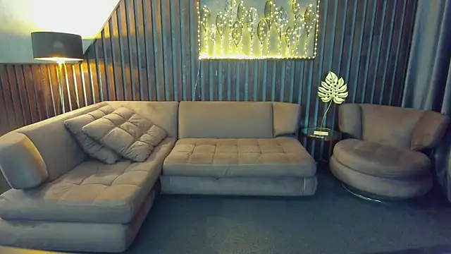 KattyRose8 – Naživo XXX chat