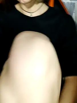 Aashikalaa 라이브 XXX 채팅