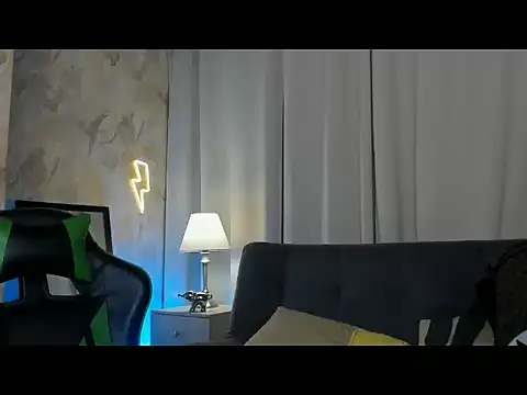 RONNY_COLTON Chat XXX in diretta