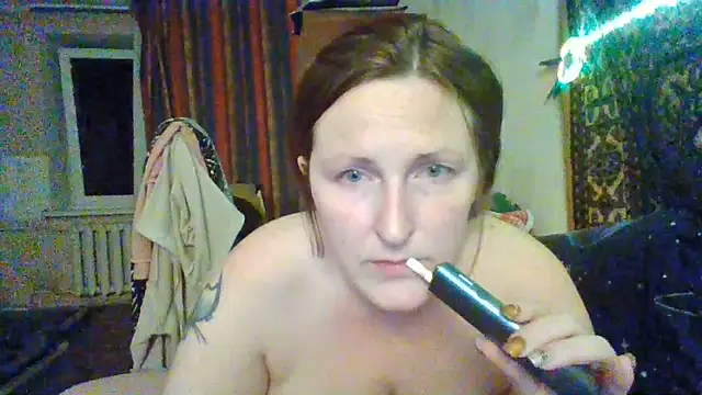 AllaSowinskaya's Live XXX Chat