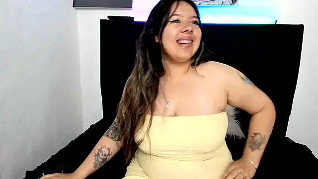 LinaBrowm's Live XXX Chat