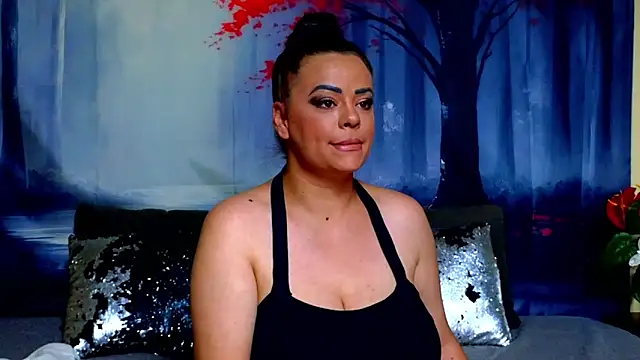 ElizabethEven élő XXX-chatje