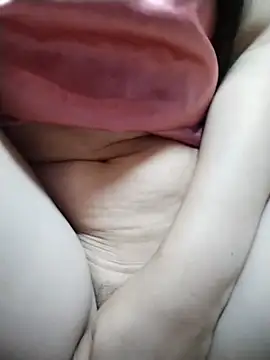 Cherry-squirtt Show Webcam