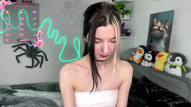 Emmie_shy Live XXX-chat