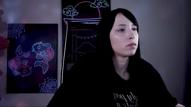 Chat XXX en directo de SeraphineSparda
