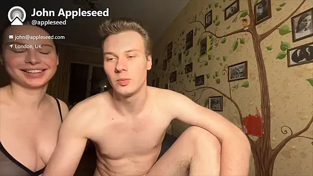 JohnDou2144 Show Webcam