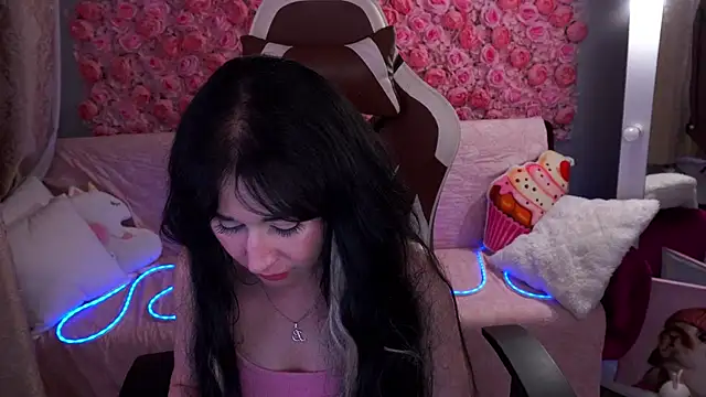 Czat XXX na żywo – CarolinaaFoxyyy