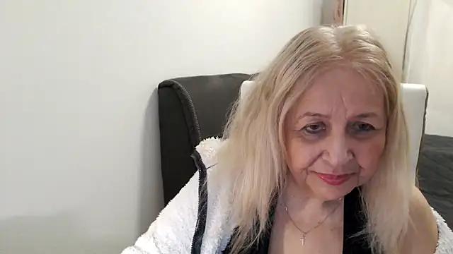 SusiLifeXXX's Live XXX Chat
