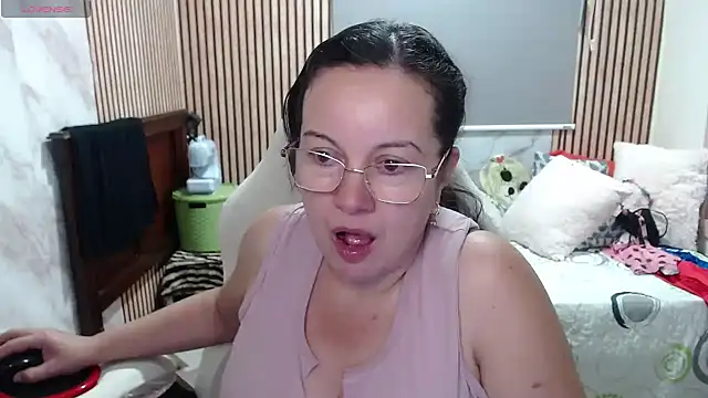 Chat XXX ao vivo de Sonialorens_