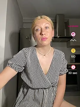 Kittie_Valentine live XXX chat