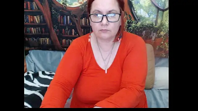 PlayfullMature Chat XXX in diretta