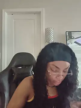 butterflybootyy Show in webcam