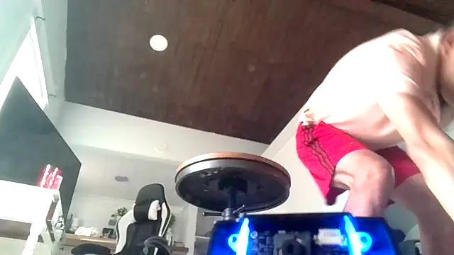 woddy87 Webcamshow