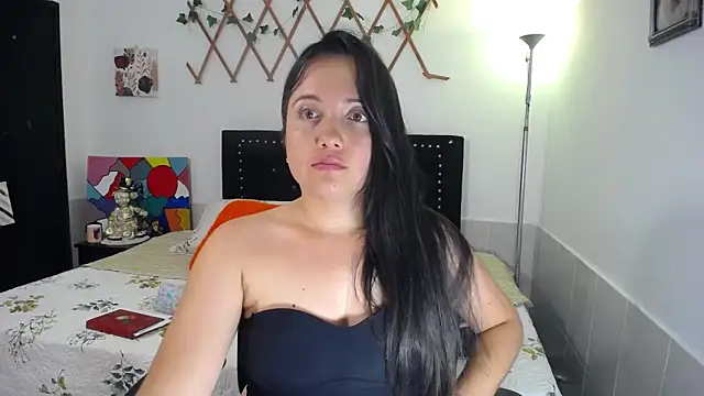 naughty_girl_4u Chat XXX in diretta