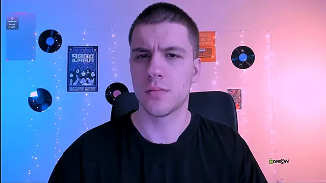 Show modela neo_raze na web-kameri