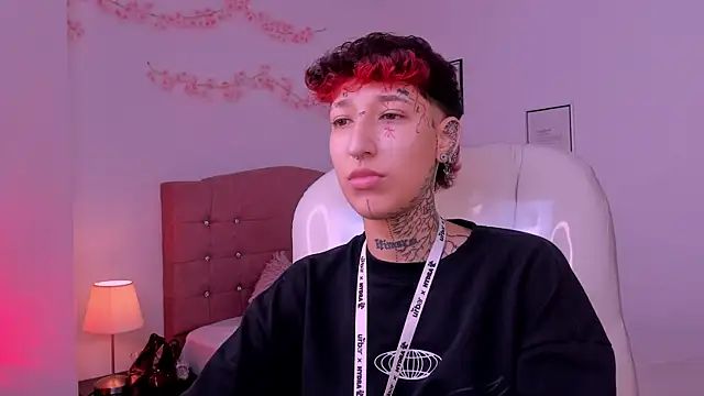 Chat XXX en directo de Luci_Rose