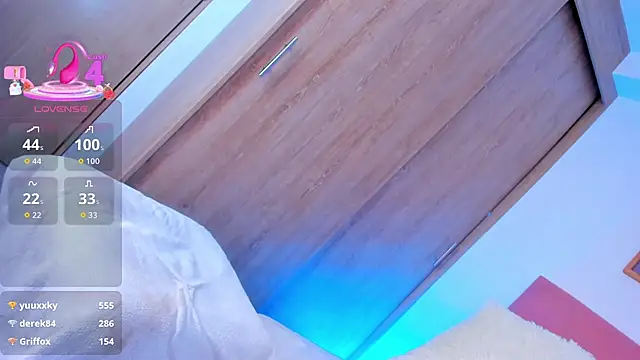 Chat +18 de samantha_x_s ao vivo