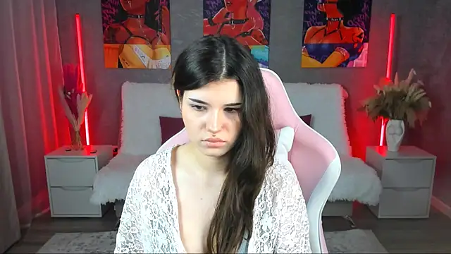 AnoraDark webcam show