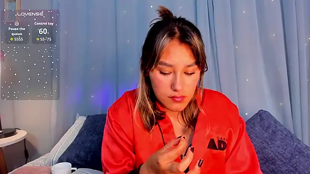 แชท XXX สดของ _Sophie__miller