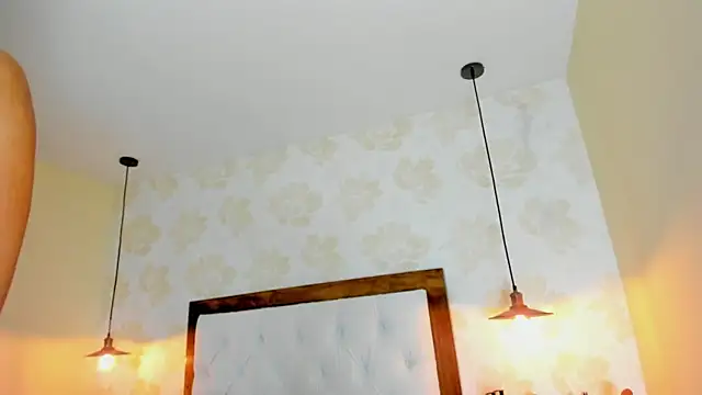 Chat +18 de IRISCLARK1 ao vivo