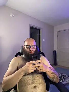 MastaWolfy's Live XXX Chat