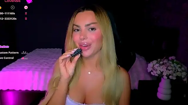 Онлайн чат XXX Ayla__Demir