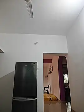 NakedMILFx Show in webcam