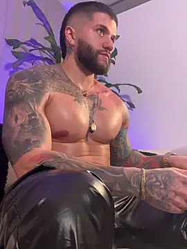 Frank_Farrell 라이브 XXX 채팅