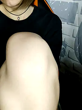 Aashikalaa's Live XXX Chat