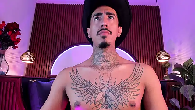 Donovan_Desmond's Live XXX Chat