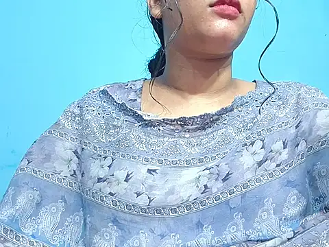 Emma_4433's Webcam Show